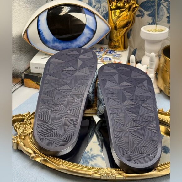 🆕 KURT GEIGER LONDON 🧿 NWOB Blue Denim Meena Eagle Slides, Sz EU 40 US 9 - Picture 10 of 10